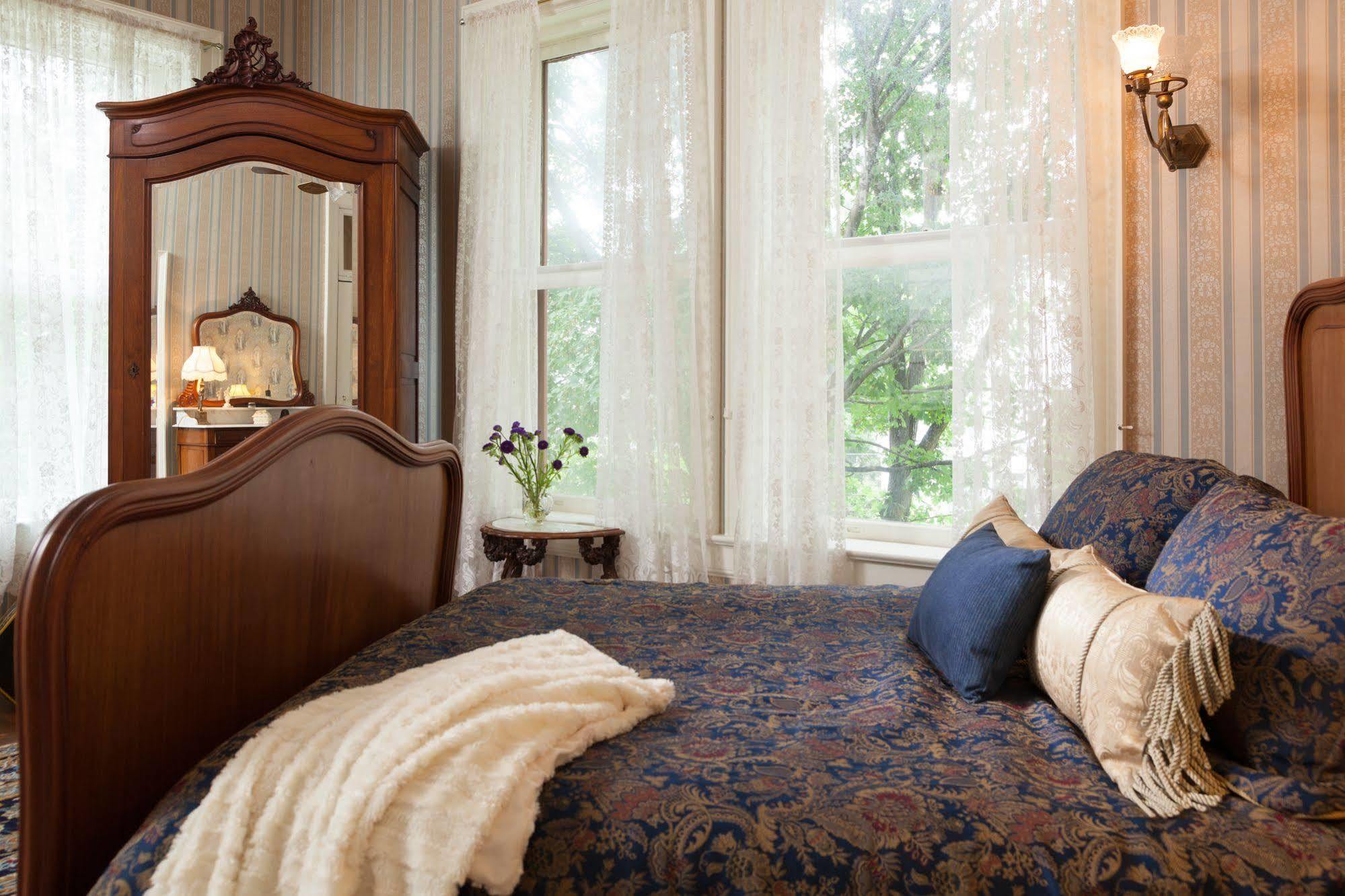 Vrooman Mansion Bloomington Kültér fotó
